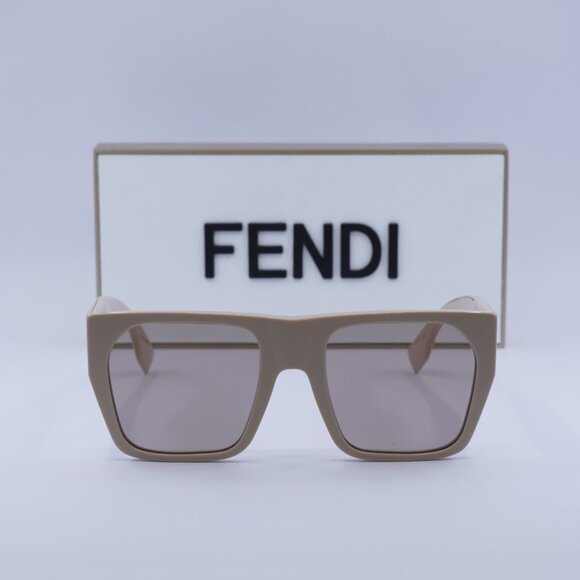 Final Price! Fendi FE40124I 57E Sunglasses main image 8